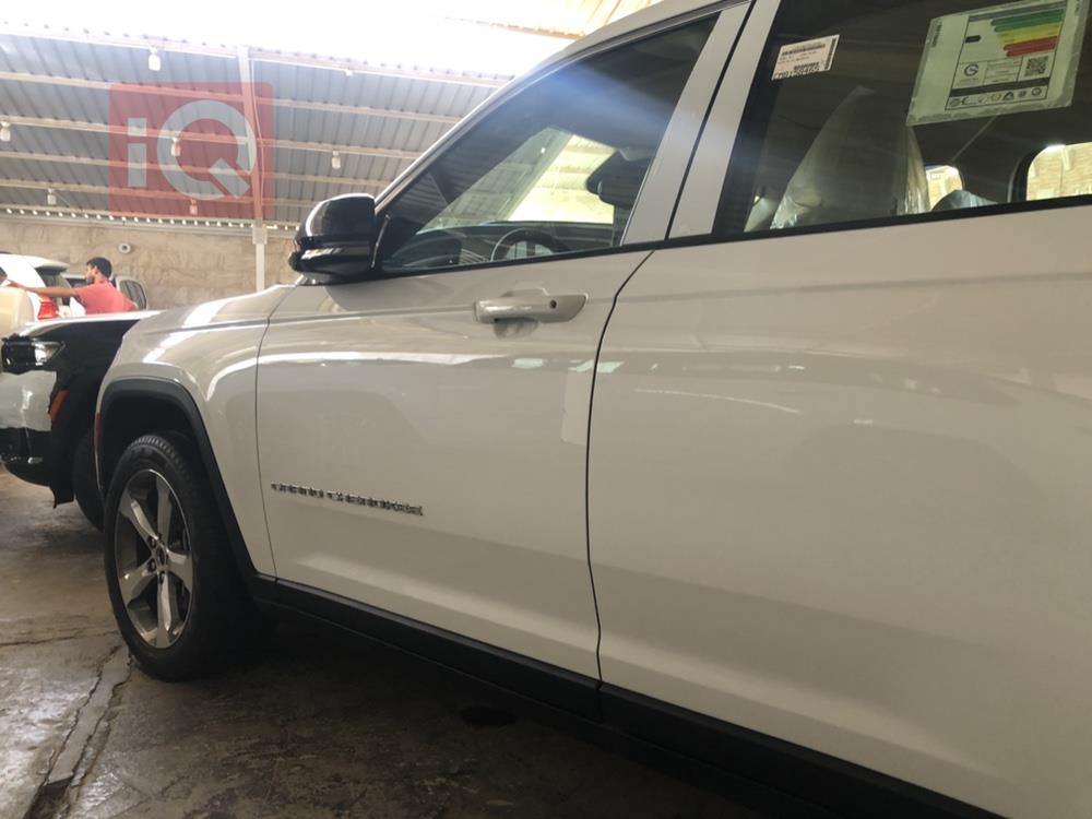 Jeep Grand Cherokee L